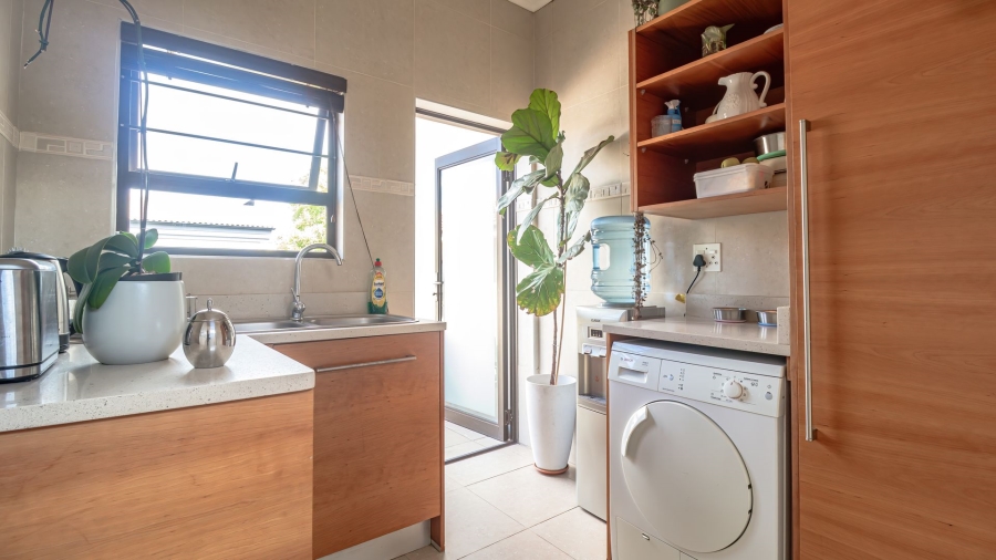 3 Bedroom Property for Sale in Olive Grove Western Cape